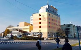 Hotel Diana